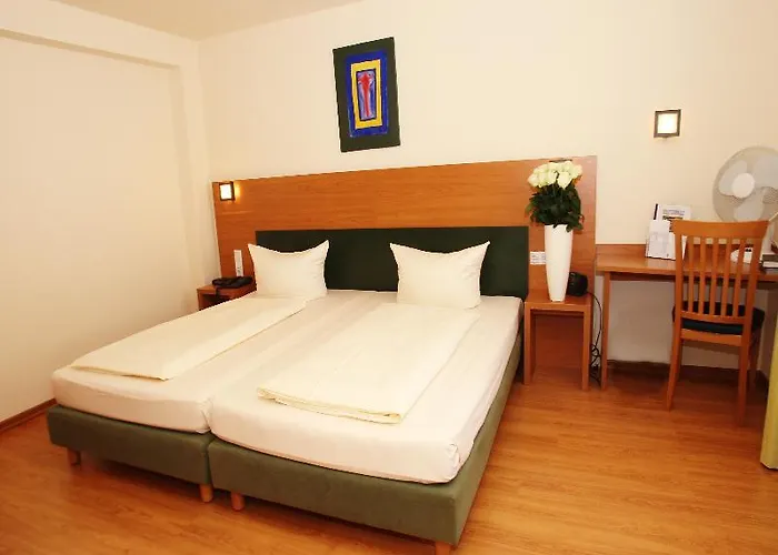 Memphis Otel 4*