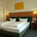 Memphis 4* פרנקפורט