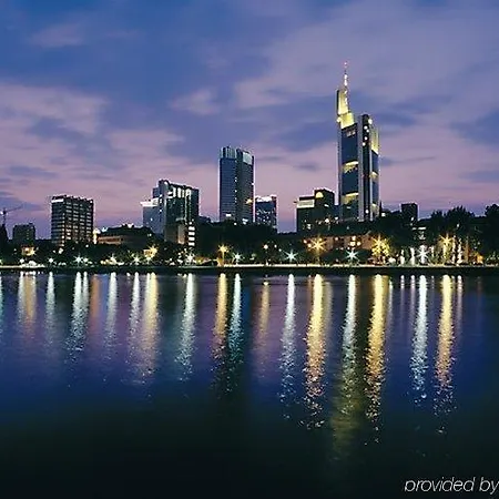 Memphis Отель