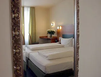 Memphis Отель