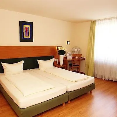 Memphis Отель 4*