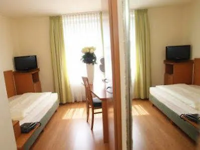 Отель Memphis 4*